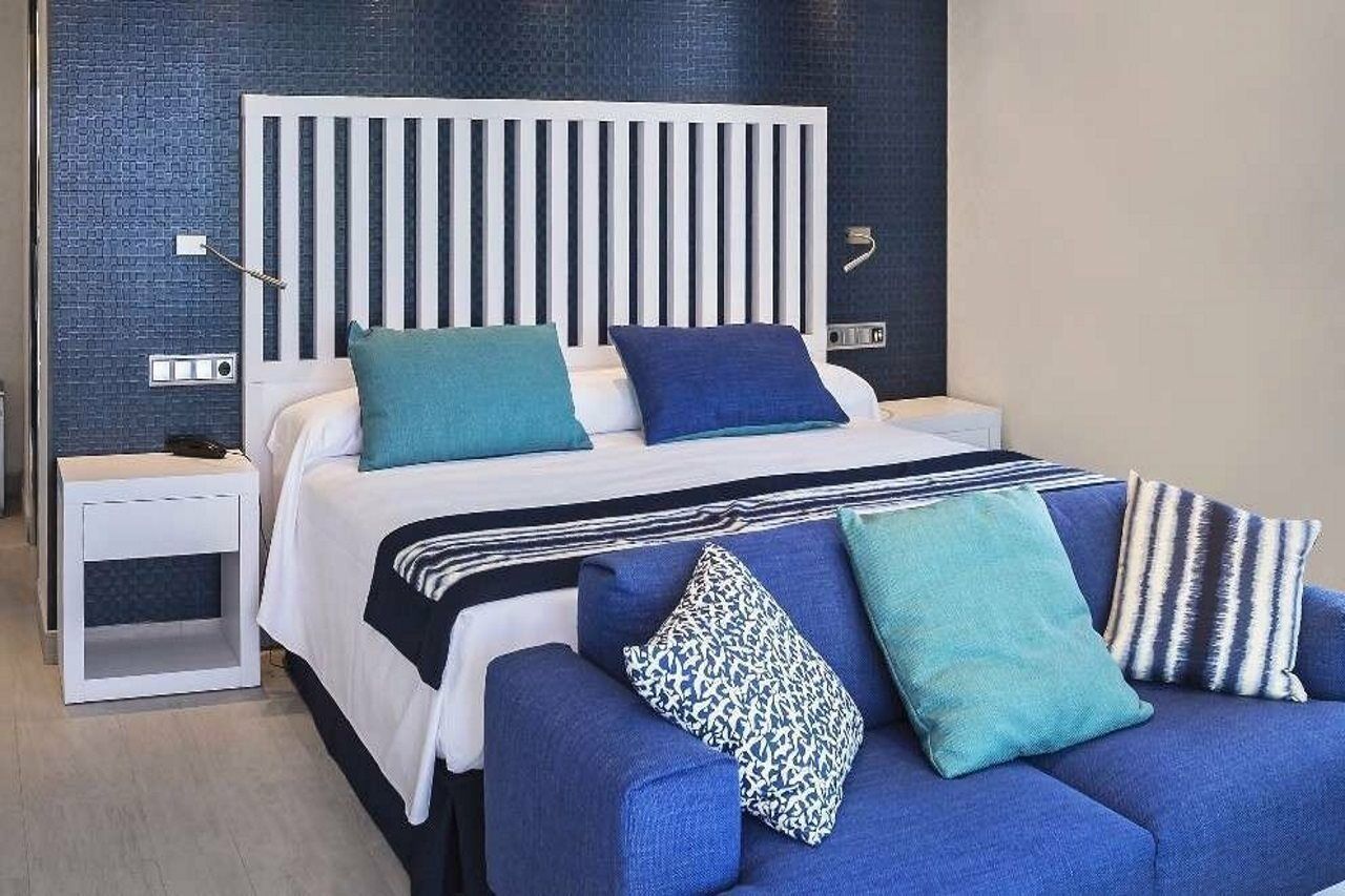 Catalonia Royal Ses Estaques-Adults Only Hotell Santa Eularia des Riu Eksteriør bilde